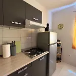 Iva דירה *