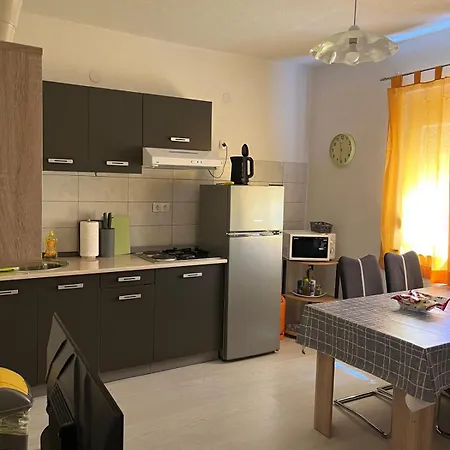 Apartman Iva Zára